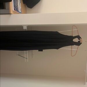 Lulu's Elegant Black Prom Dress